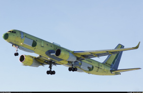 Боевой дебют самолета дистанционной разведки Ту-214Р